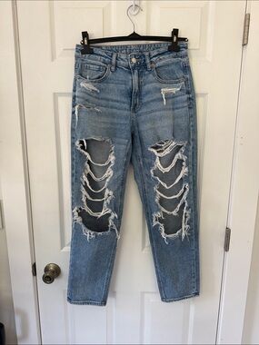 American Eagle Outfitters Women's Light Blue Heavily Distressed Boyfriend Jeans